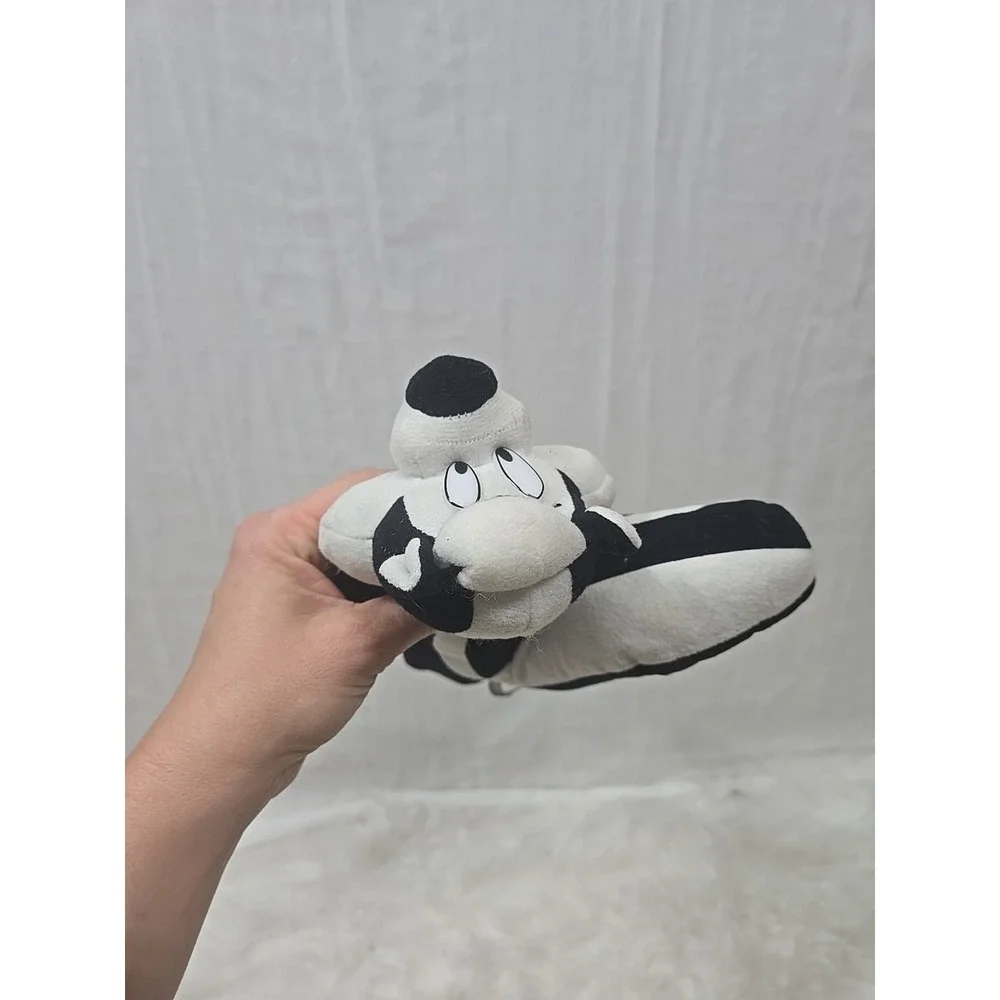 Warner Bros Looney Tunes‎ Pepe Le Pew Plush Doll Vintage 1996 Tag Stuffed Skunk